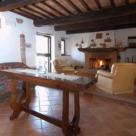 Holiday home Locazione Turistica Castella Fratticciola Selvatica